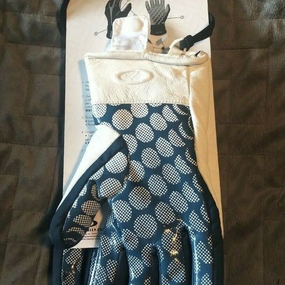 Oakley Women's NWT Park Gloves ~ 2011 Version - Picture 4 of 8